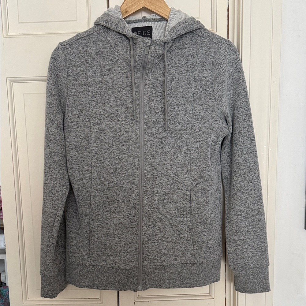 FIGS on-shift zip-up jacket